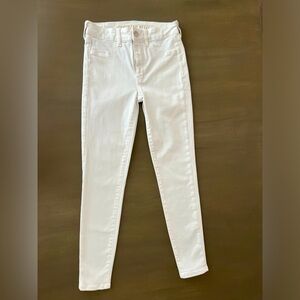 American Eagle Next Level Stretch white hi-rise jegging